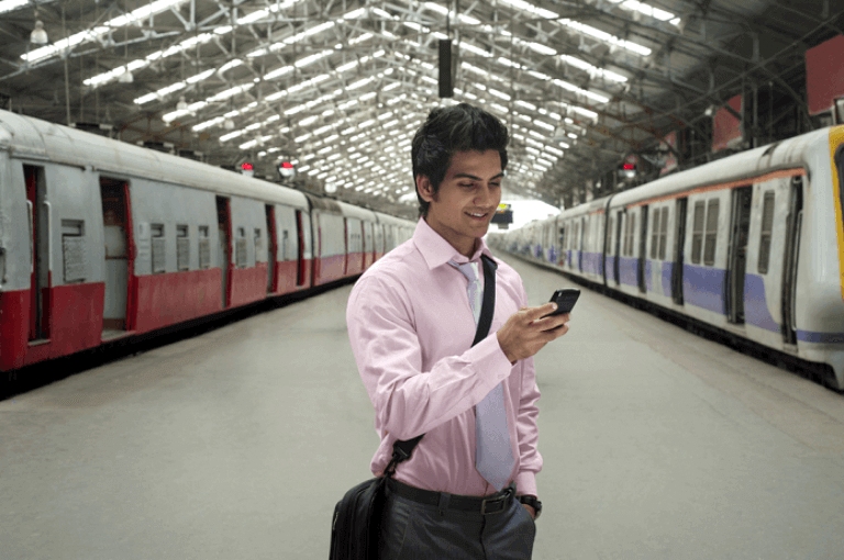 book-irctc-train-tickets-sms